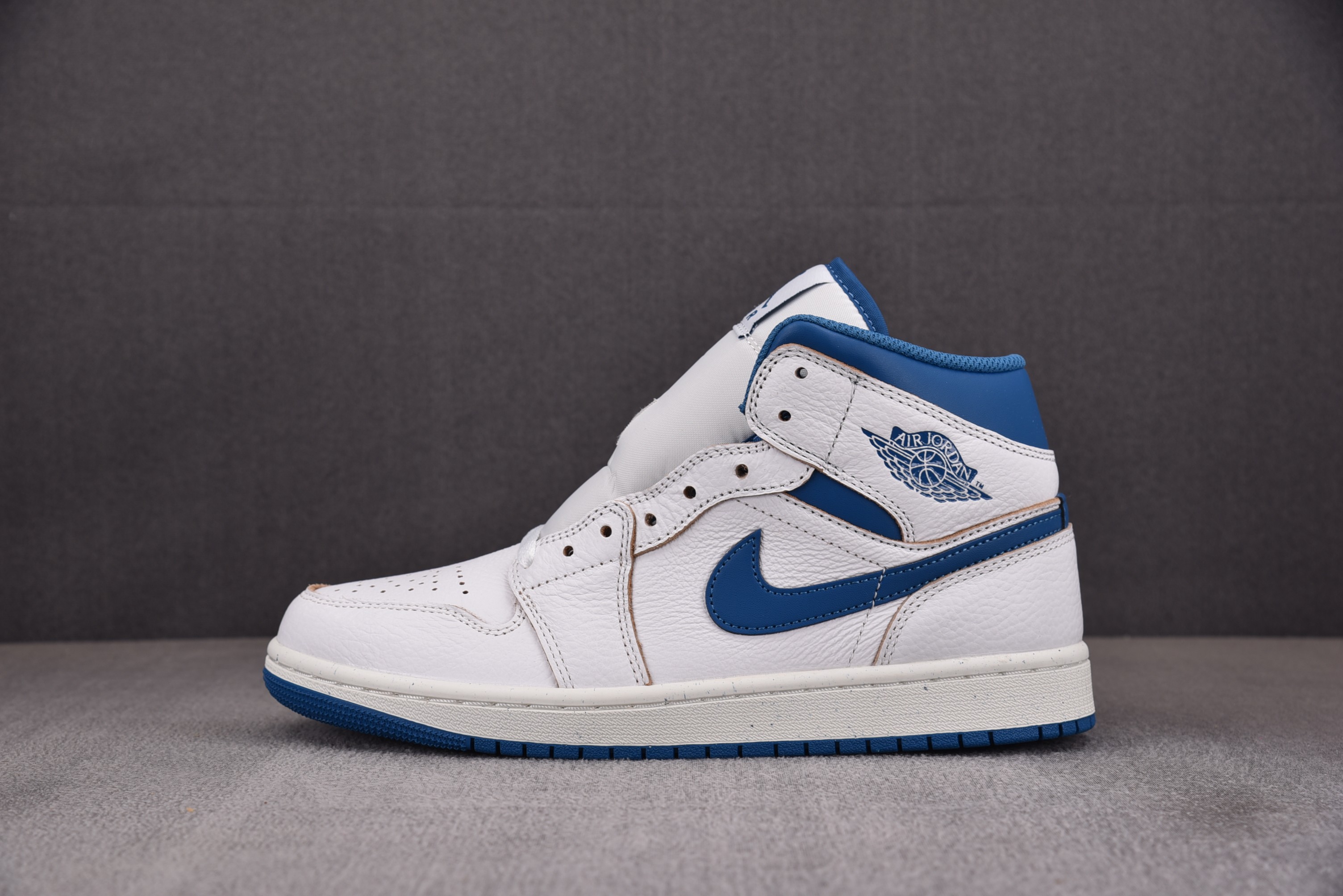 [CJ]에어 조던 1 미드 Air Jordan 1 Mid SE Industrial Blue 인더스트리얼 블루 FN5215-141