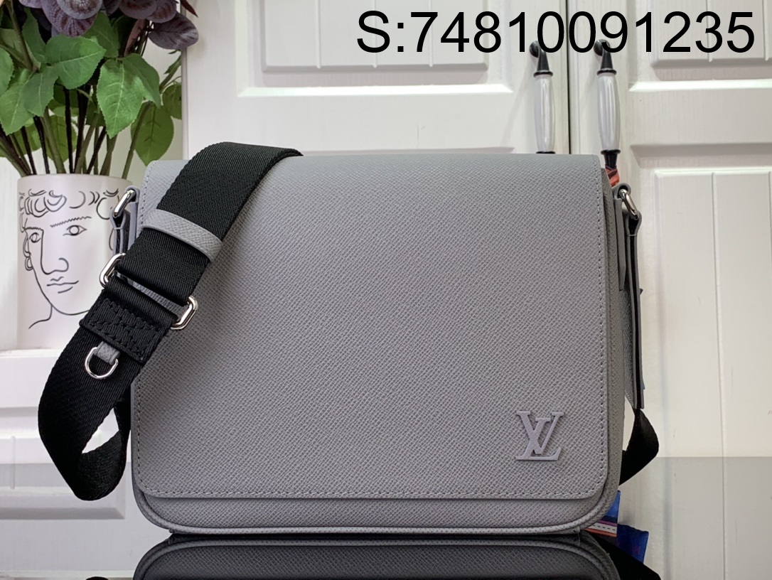 [88factory] 루이비통 디스트릭트 M30851 26*20*7cm 그레이 LOUIS VUITTON