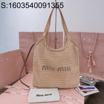 [JHL] 미우미우 로고 프린트 우븐 탑 핸들백 35*40cm 누드 miumiu