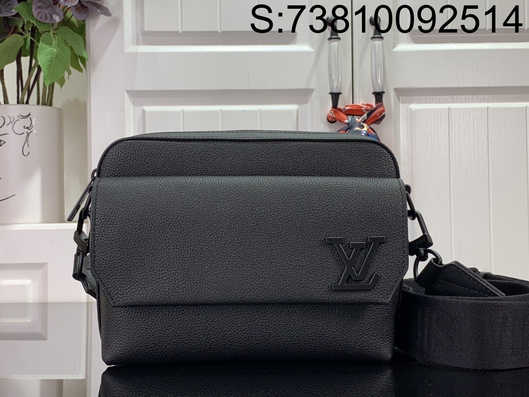 [88factory] 루이비통 패스트라인 Aer 메신저 M22482 23.5*18*7cm 블랙 LOUIS VUITTON