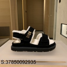 [QR 5009] 디올 금장 양털 모피 샌들 블랙 Dior