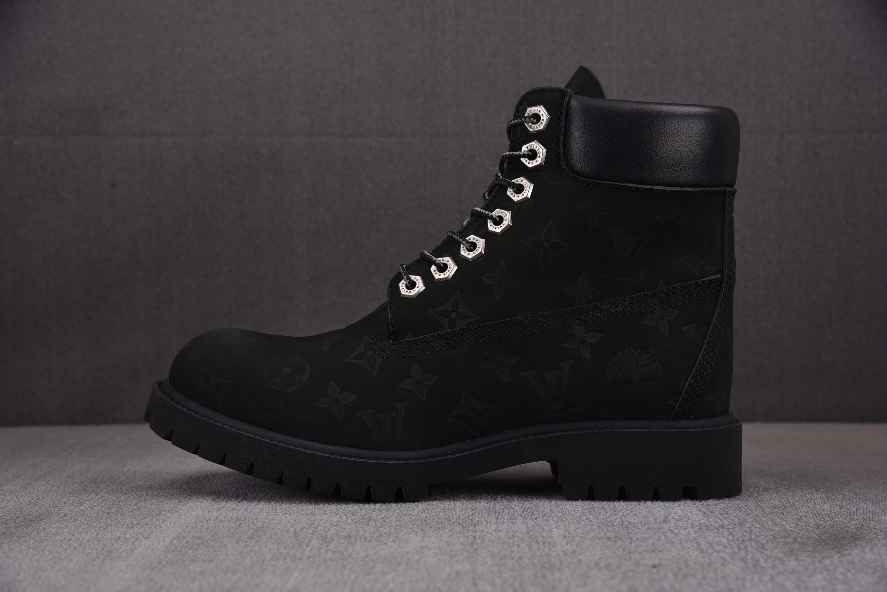 [BQ]루이비통 팀버랜드 앵클 부츠 모노그램 Louis Vuitton Timberland 6 Ankle Boot Black Monogram 블랙 