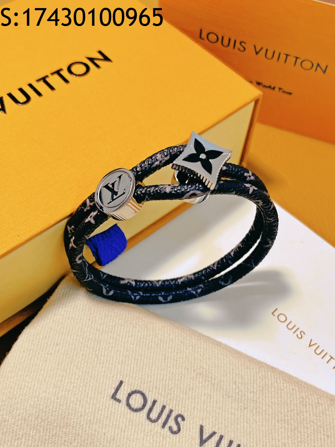 AGG 루이비통 캐치 잇 팔찌 M8111D LOUIS VUITTON