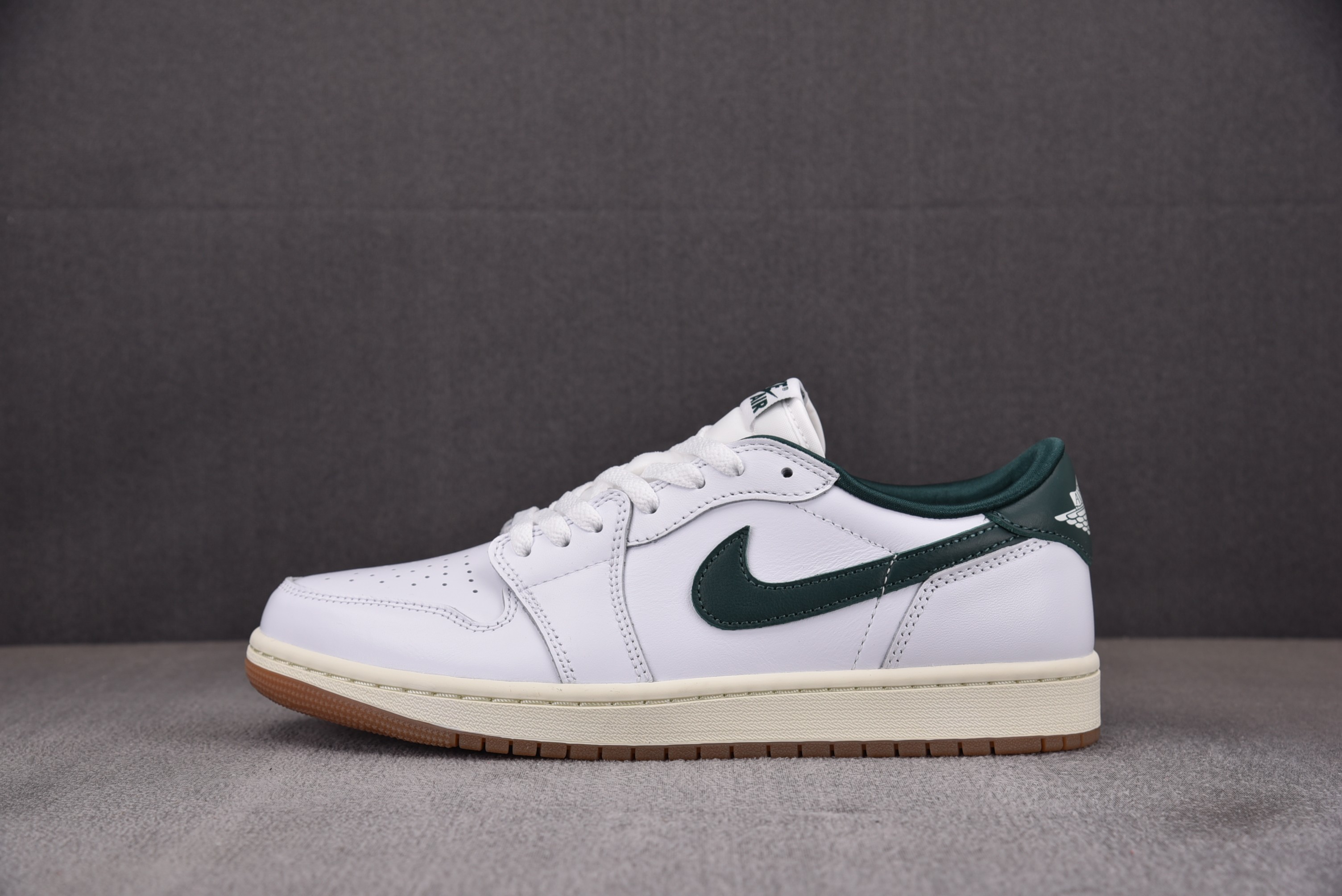 【CJ】WMNS Air Jordan 1 Retro Low OG Oxidized Green 氧化绿白 CZ0775-133