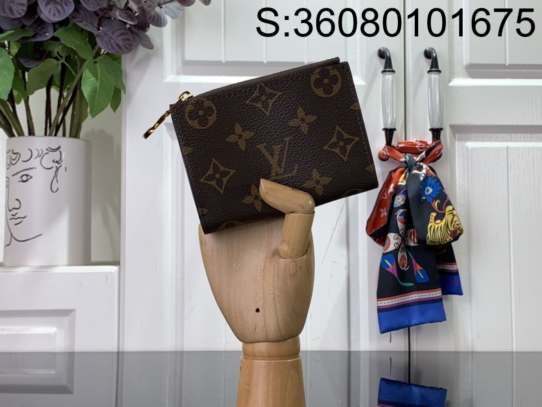 [88factory] 루이비통 리사 지갑 M82382 9*11.5*1.5cm 아보카도 LOUIS VUITTON