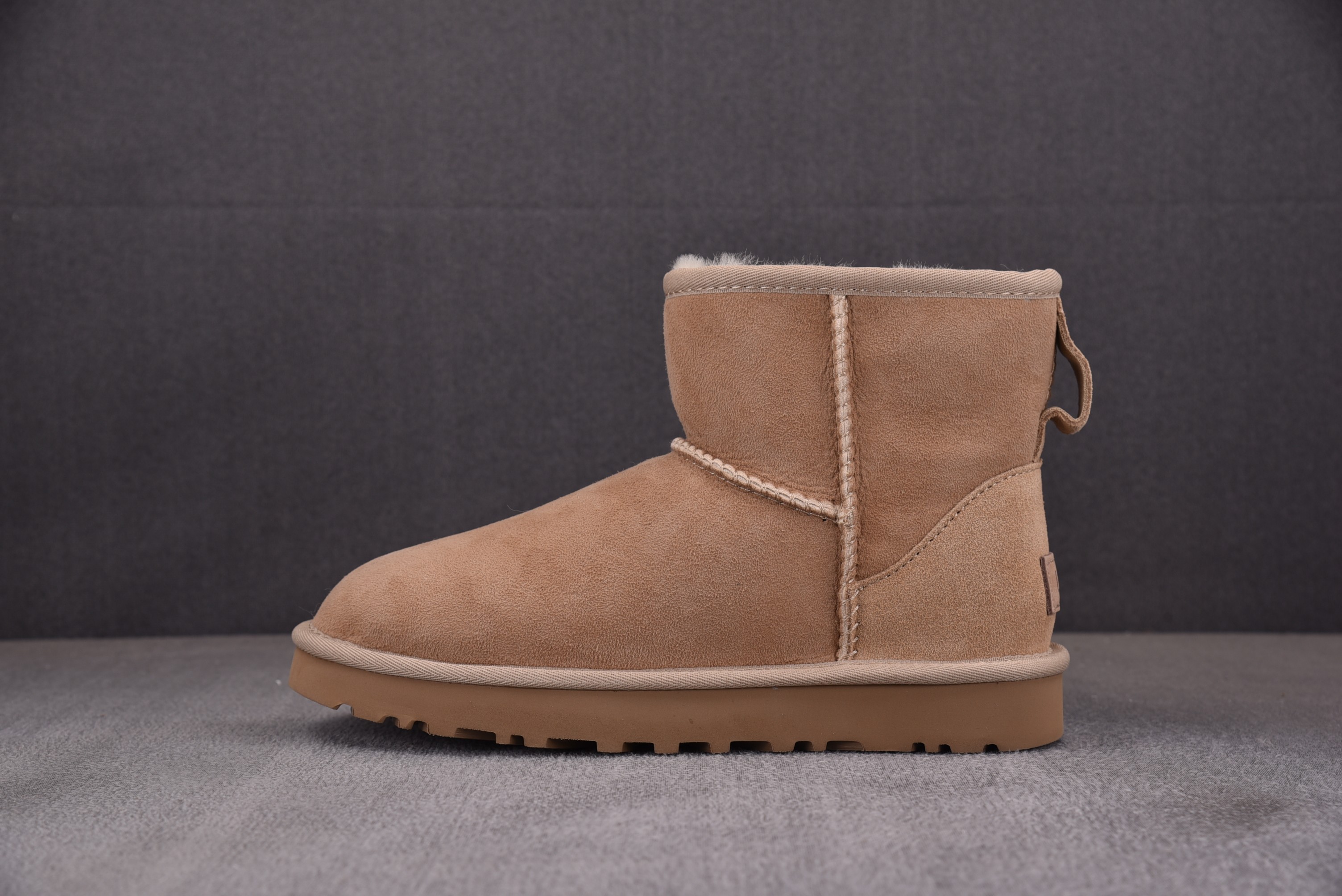 UGG Classic Mini II Boot Sand 沙色 1016222 어그