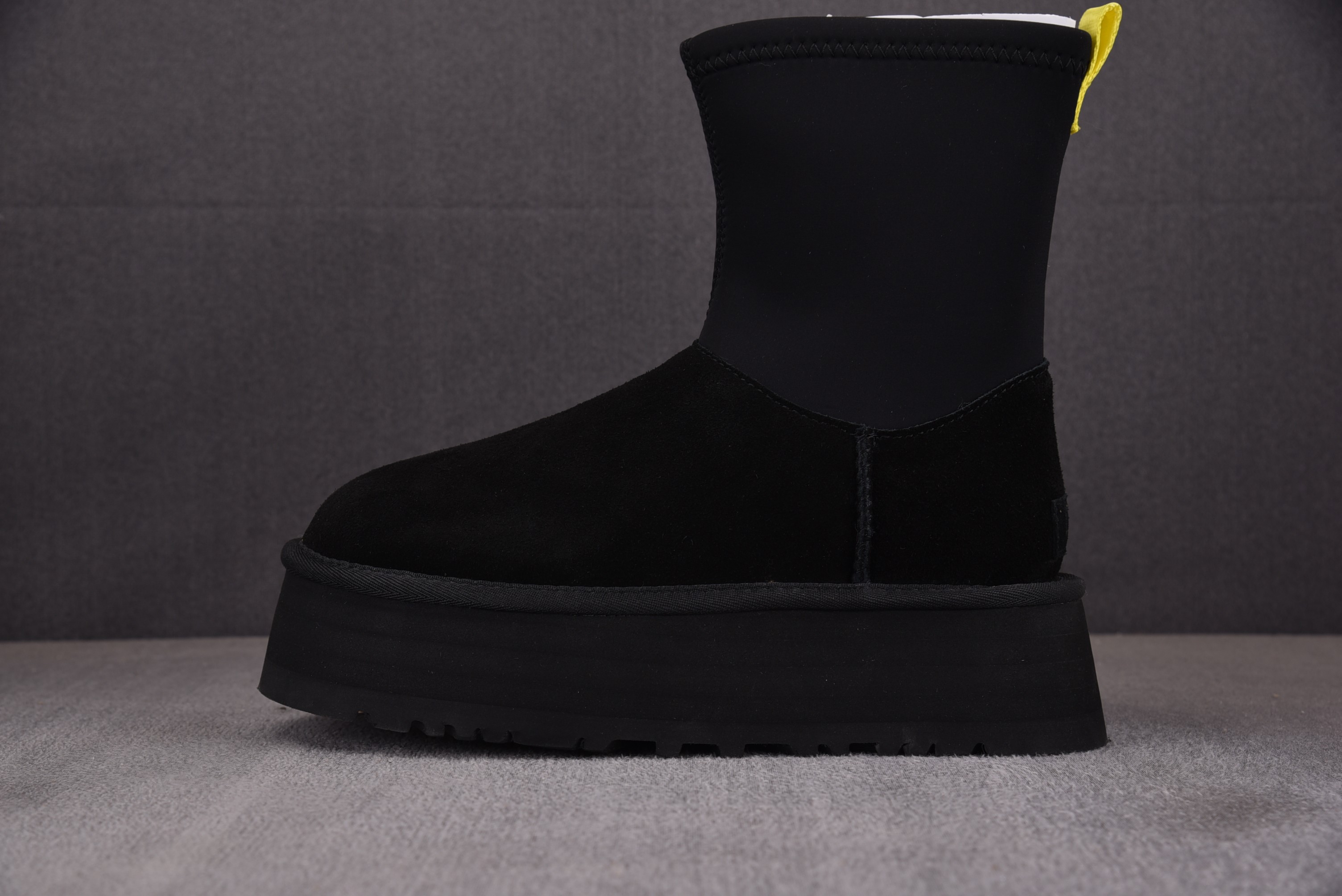 UGG Classic Dipper Boot Black 黑色 1144031 어그