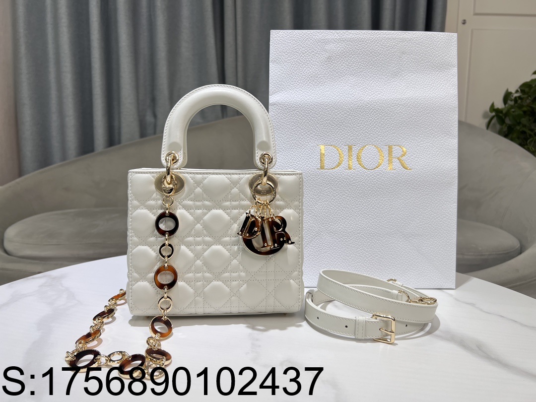 [JHL] 디올 대모 모노그램 양가죽 레이디 스몰 M0531 화이트 20*17*8cm Dior