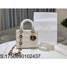 [JHL] 디올 대모 모노그램 양가죽 레이디 스몰 M0531 화이트 20*17*8cm Dior