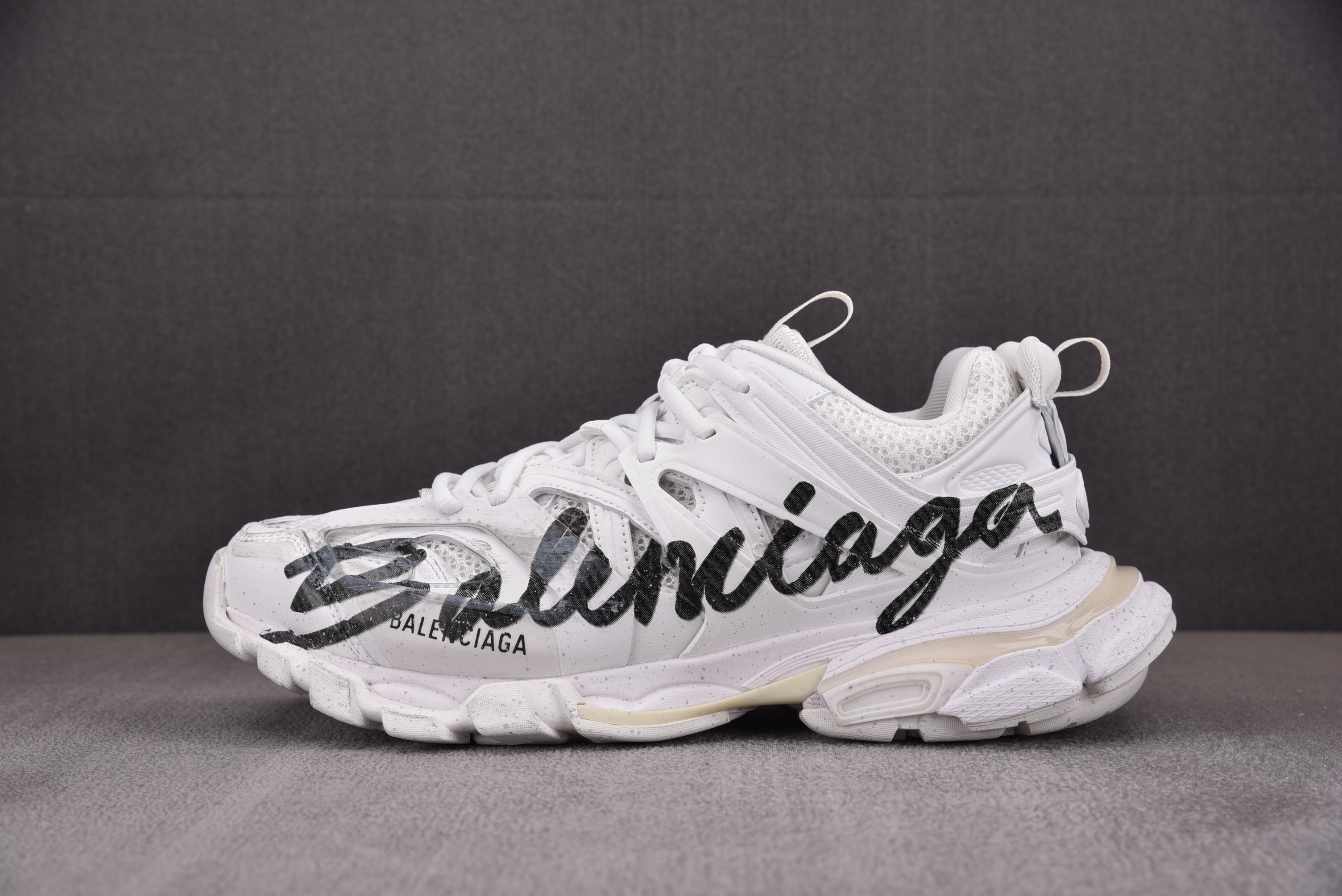 [VG]발렌시아가 트랙 Balenciaga Track Signature 화이트 블랙 그래피티 