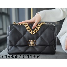 [JD] 샤넬 램스킨 금장 19백 미듐 30cm 블랙 CHANEL