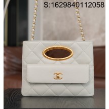 [JD] 샤넬 24B 금장 램스킨 클러치 케이스 19*25*3cm 라이트 그레이 CHANEL