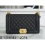 [JD] 샤넬 보이 빈티지 금장 캐비어 플랩백 15*25*9cm 블랙 미듐 CHANEL