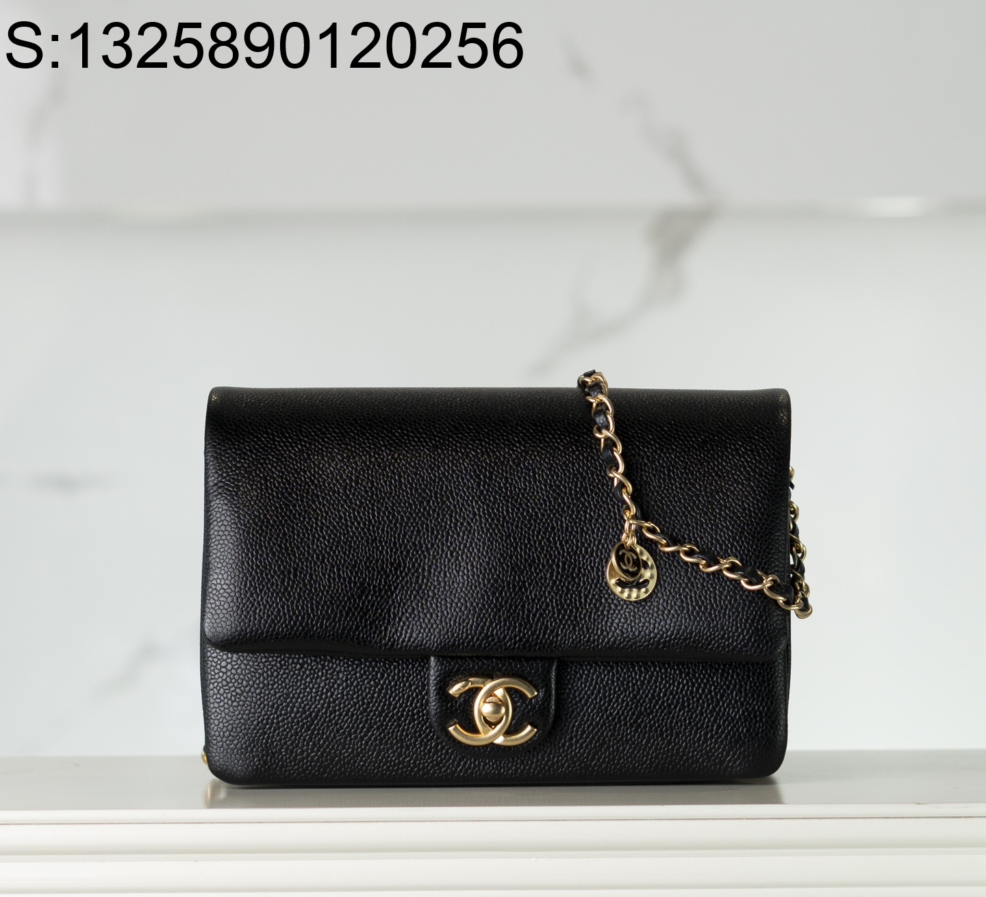 [JD] 샤넬 24K 캐비어 금장 배이직 플랩백 미듐 13*22*7cm 블랙 CHANEL