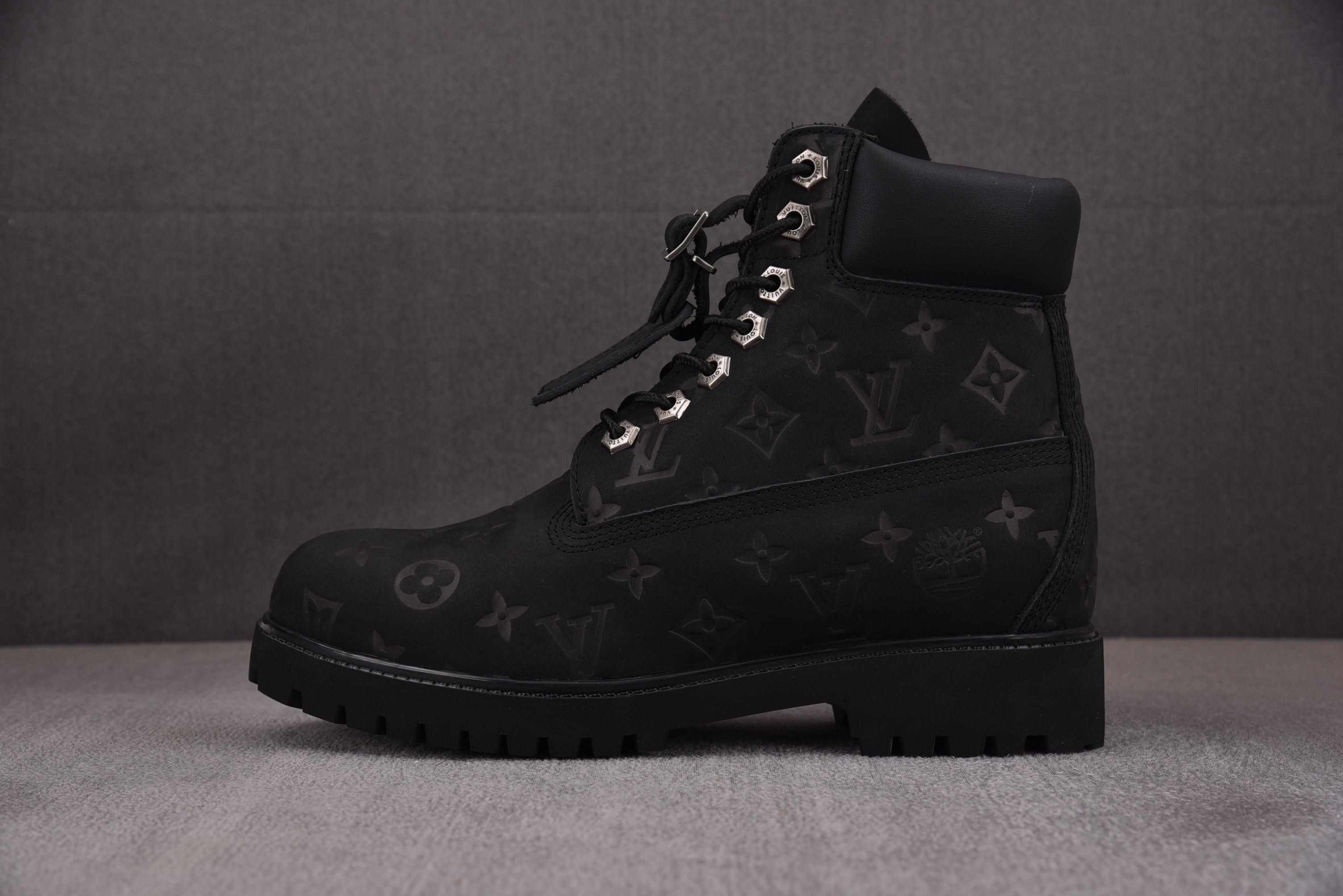 [GD]루이비통 팀버랜드 앵클 부츠 모노그램 Louis Vuitton Timberland 6 Ankle Boot Black Monogram 블랙 