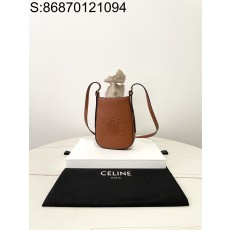 black frame 공장 셀린느 휴대폰 파우치 크로스백 10M753 15*19.5*3cm 브라운 Celine