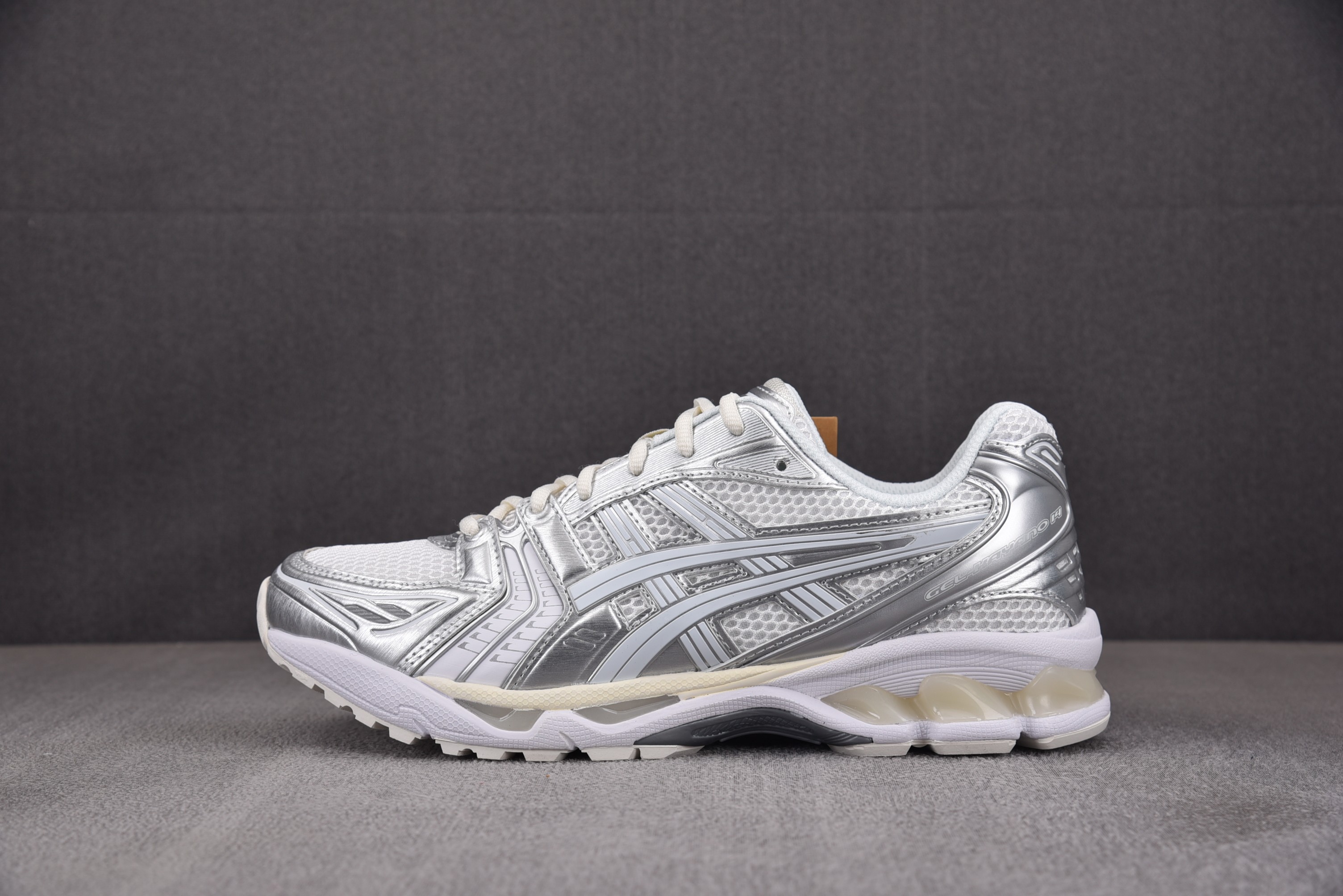 [ZH]아식스 JJJ자운드 젤 카야노 ASICS Gel-Kayano 14 JJJJound Silver White 실버 화이트 1201A457-100 아식스