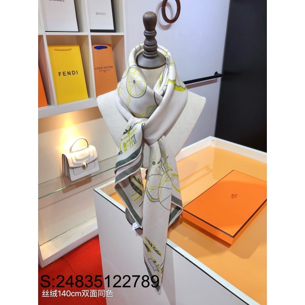 AGG 에르메스 말 대가리 스카프 캐시미어 70% 실크 30% 140*140cm Hermes