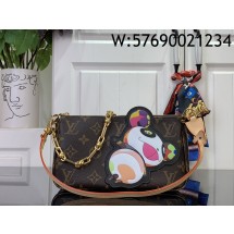 [88factory] 루이비통 LV X TM 포쉐트 악세수아 숄더백 13*4*22cm M13440 브라운