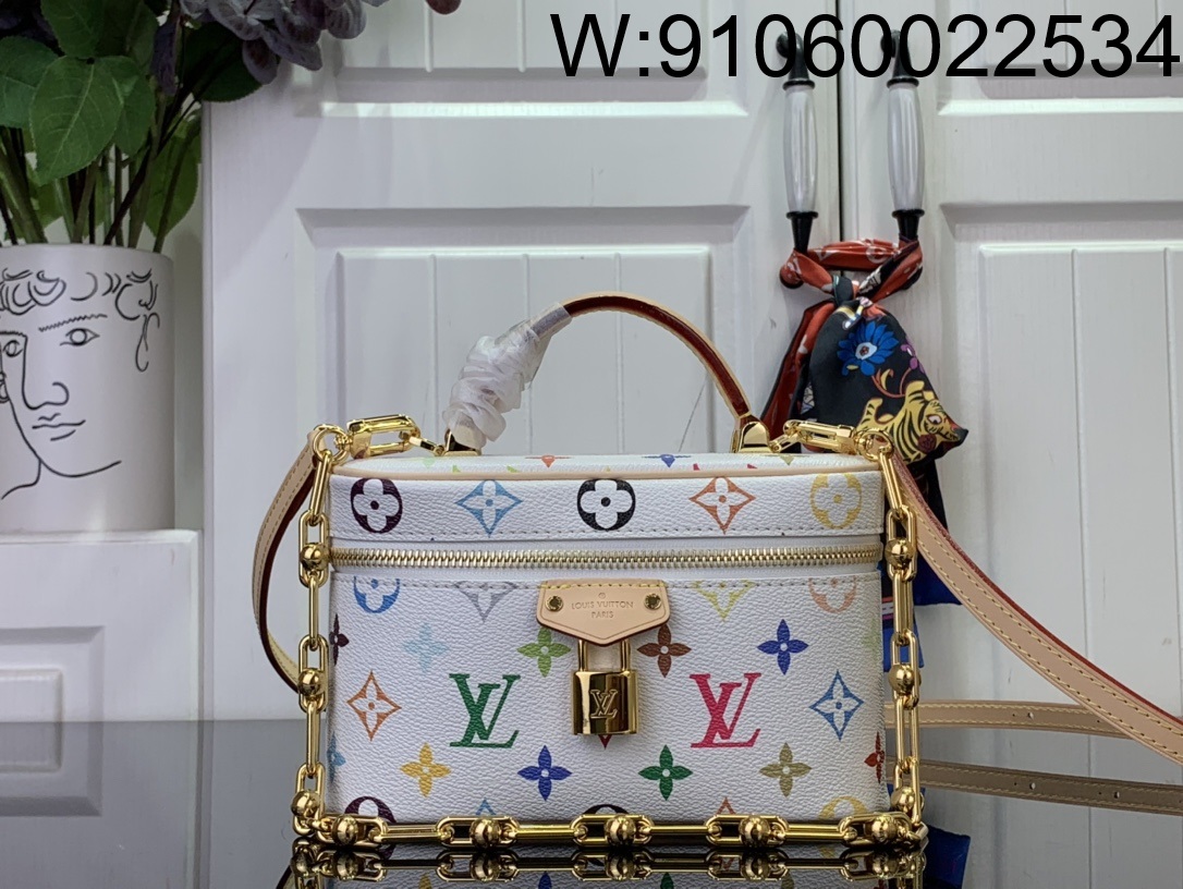 [88factory] 루이비통 LV X TM 베니티 체인 파우치 11.5*6.5*19cm 화이트 M13662