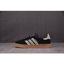 아디다스 오리지널 가젤 인도어 블랙 원더 화이트 (Women's) JI2755