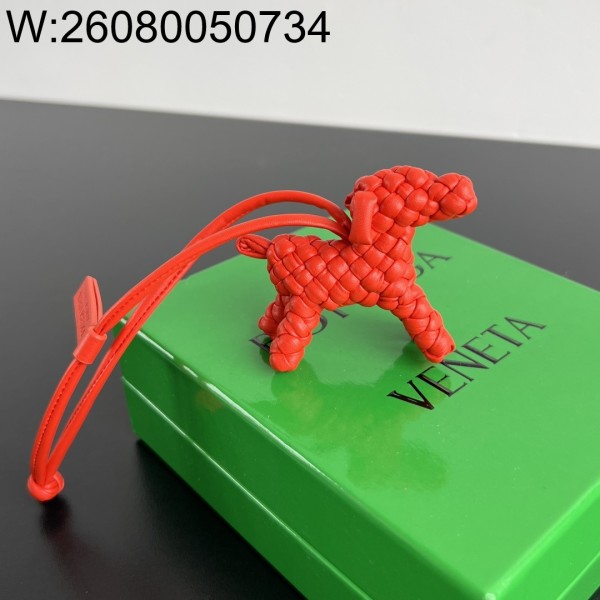 징 팩토리 보테가베네타 도그 참 듈립 807068 8.2*7.2*3cm 줄 17cm