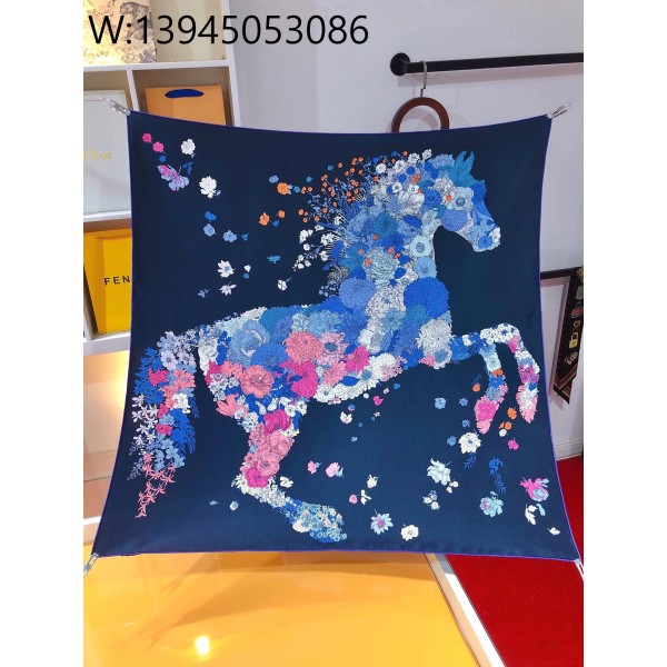 AGG 로에베 꺄레 90 로브 레제르 스카프 ROBE LEGERE 90*90cm 네이비
