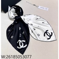 AGG 샤넬 모노그램 CC로고 흑백 배색 스퀘어 스카프 90*90cm