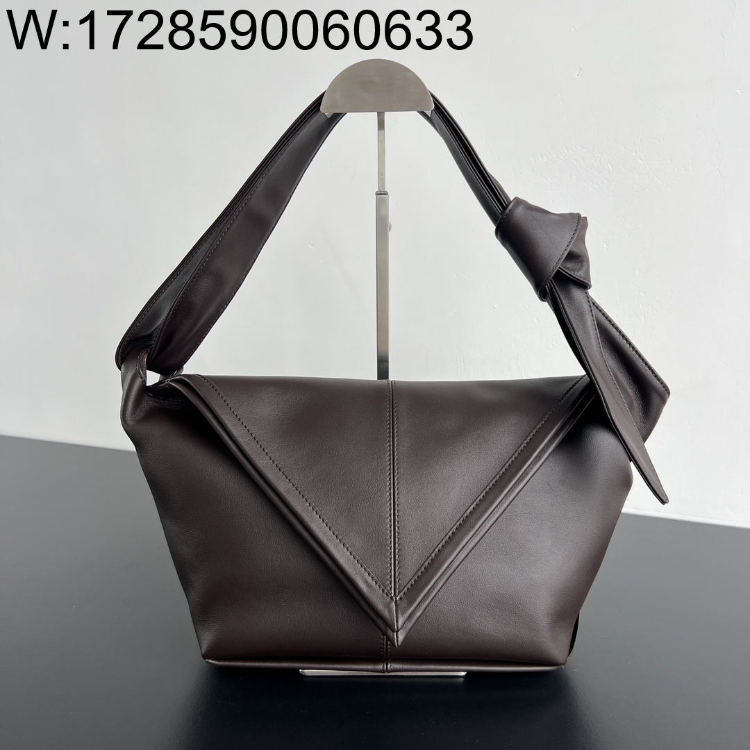 징 팩토리 보테가베네타 스몰 소이어 815807 25*17*12cm 폰단트