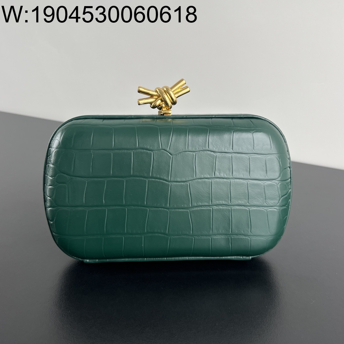 징 팩토리 보테가베네타 놋 737025 19*11.5*5cm 청색