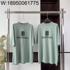V공장 발렌시아가 BB 모노그램 프린트 반팔티 회녹색