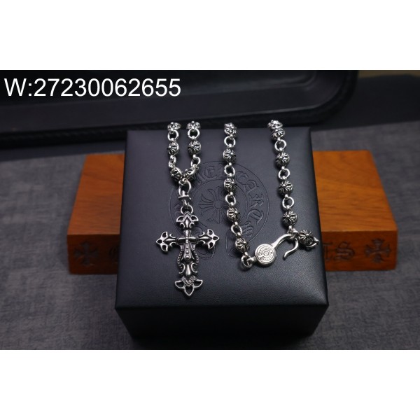 AGG 크롬하츠 Chrome Hearts 십자가 펜던트 목걸이