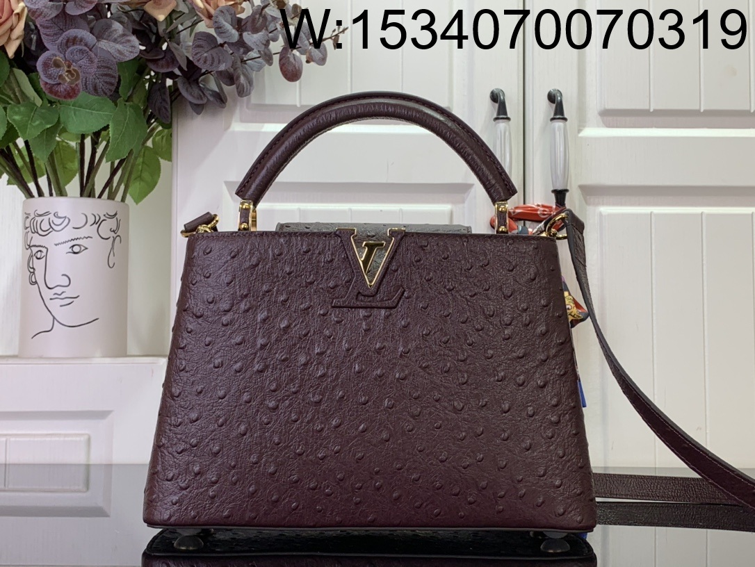[88factory] 루이비통 카퓌신 스몰 타조무늬 27*18*9cm M24714 와인