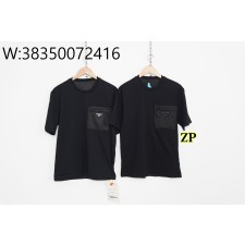 [사슬공장2] 프라다 이음 포켓 세모 모노그램 반팔티 블랙