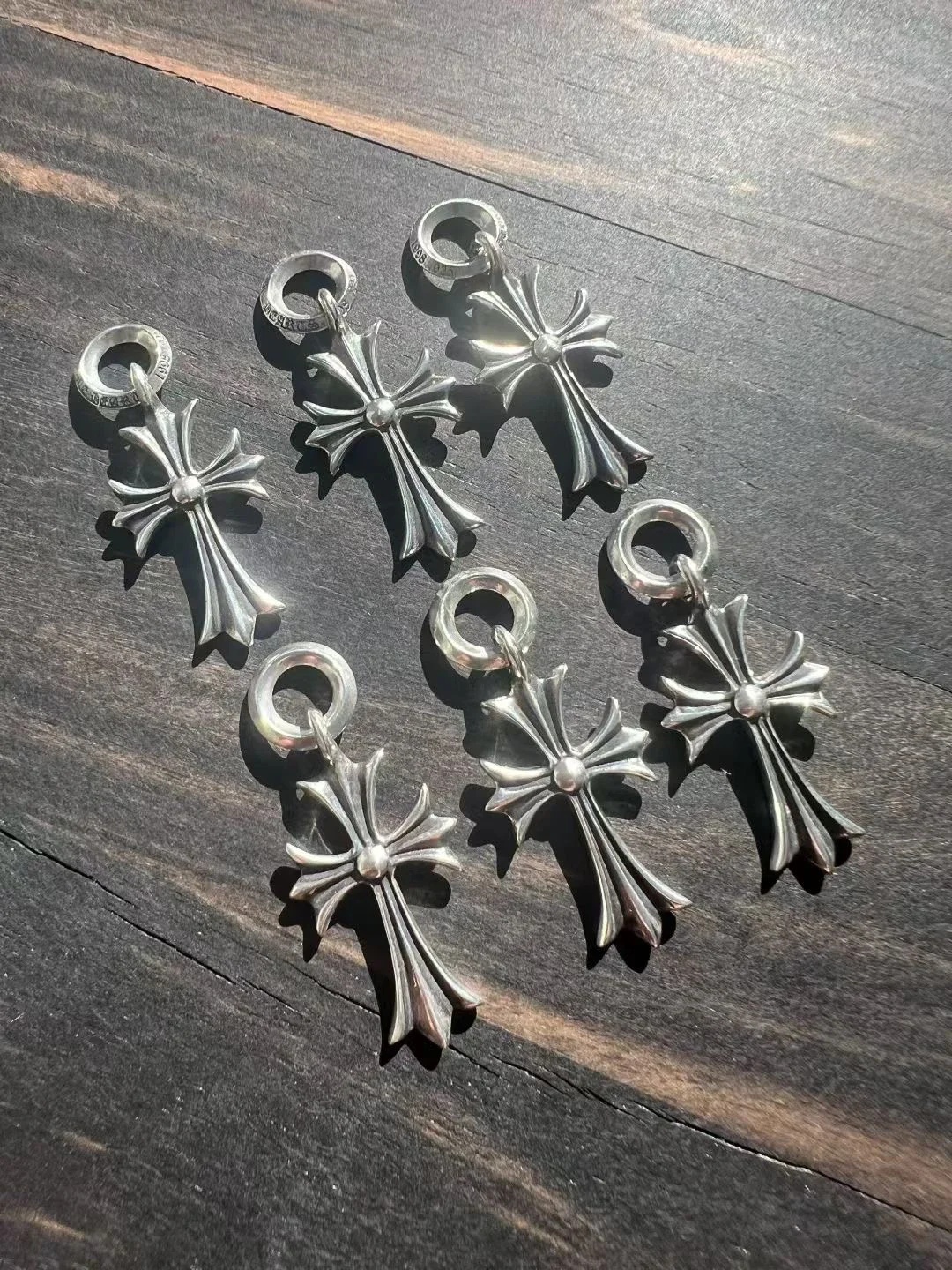 Chrome Hearts 크롬하츠 십자가 실버 싱글 펜던트