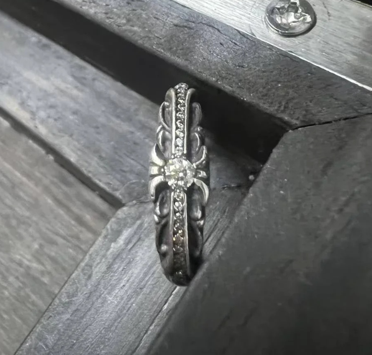 Chrome Hearts 크롬하츠 키퍼 모이사나이트 실버 반지