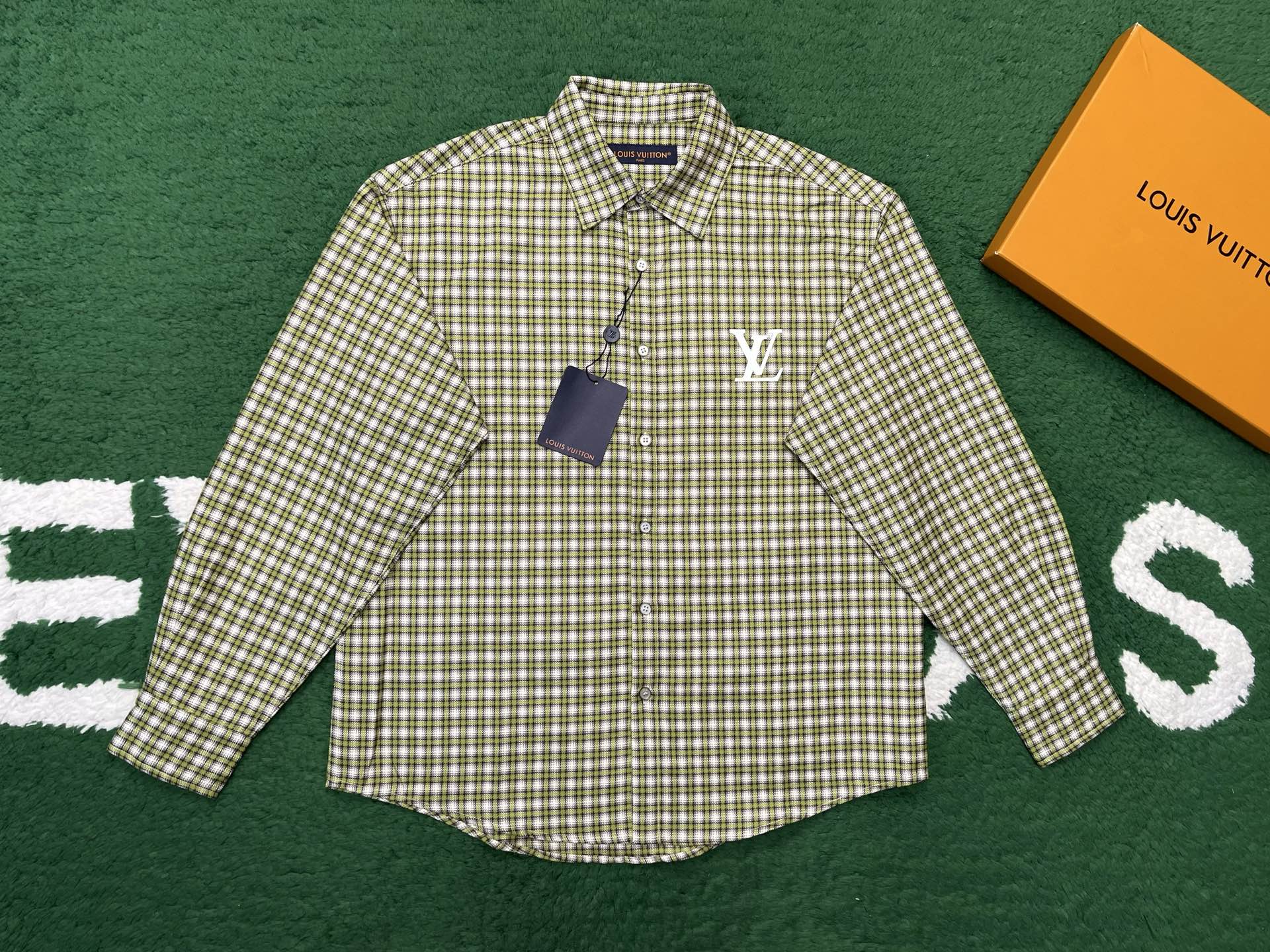 [잔디집1] Louis Vuitton 루이비통 로고 자수 체크 긴팔 셔츠